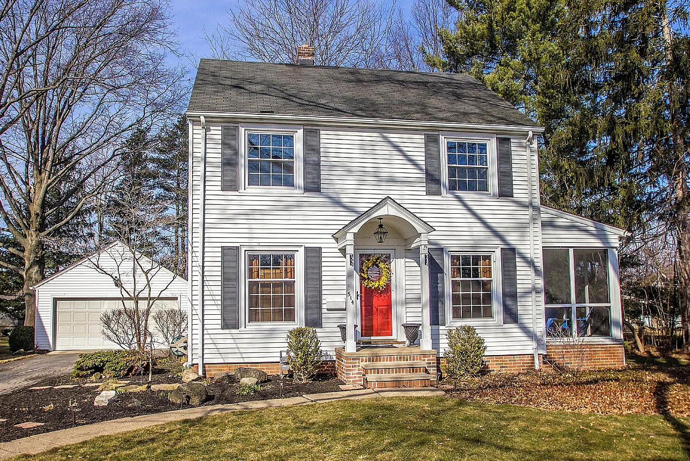 514 Bassett Rd photo 1