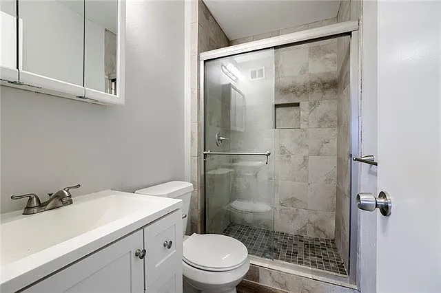 5510 Crest Dr #1 — Photo 8