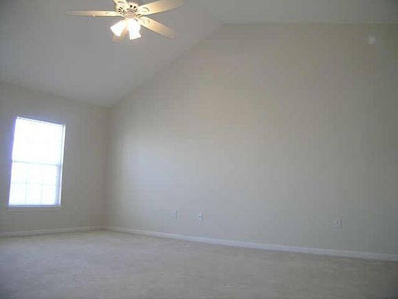 5th image of 14728 N Chamberlain Dr
