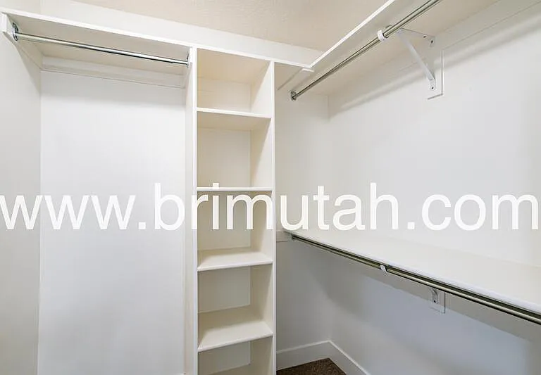 4645 S Locust Ln #10 — Photo 18