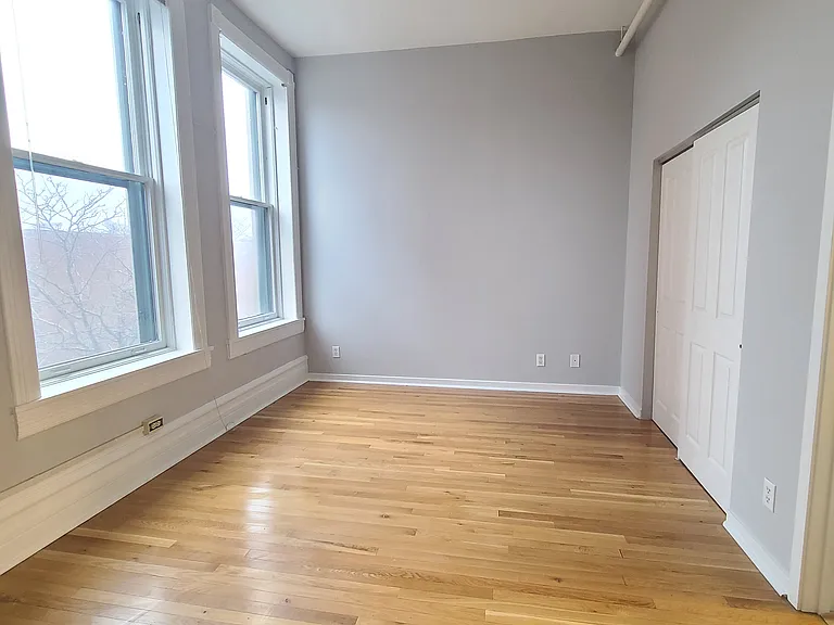 112 W Washington Blvd #324 — Photo 7