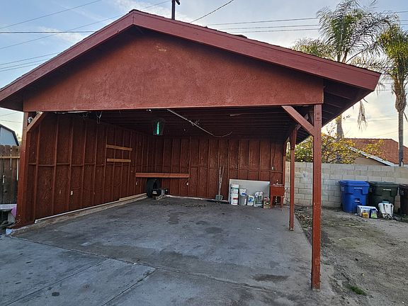 Carport