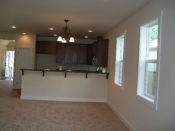 3rd image of 14318 20th Avenue Ct E