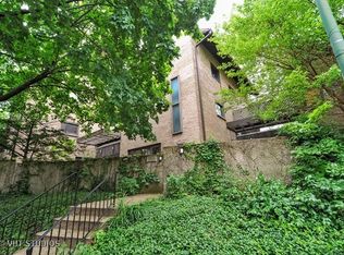 5756 S Dorchester Ave, Chicago, IL 60637