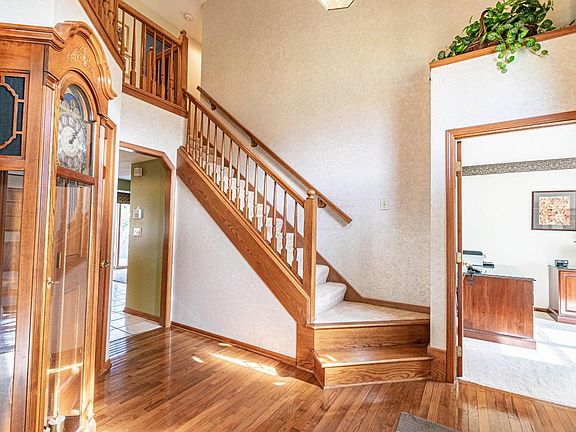 5th image of 12589 Bentley Dr