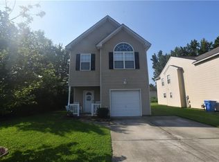 5201 Bordeaux St, Chesapeake, VA 23321