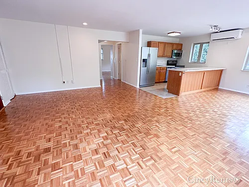2015 Edgecliff Point #4 — Photo 4