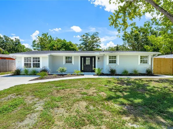3977 Chaucer Ln, Sarasota, FL 34241
