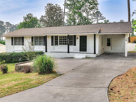 2nd image of 434 Aumond Road