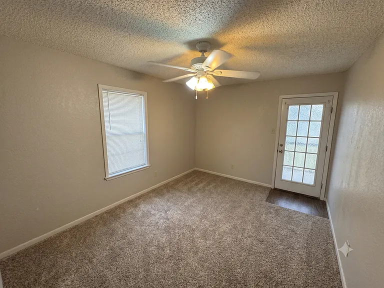 1142 Landsdale Ln #1142 — Photo 14