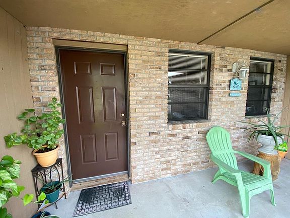 2nd image of 1609 Dakota Ave #1609