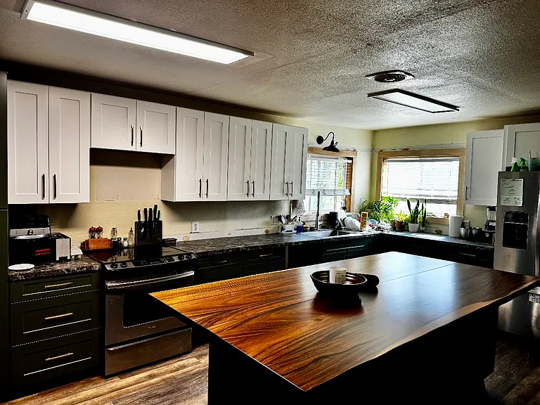 558 Three Mile Creek Rd — Photo 13