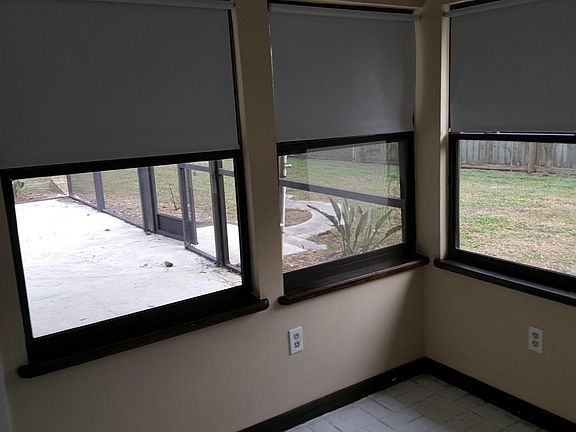 3rd image of 4395 Olympic Dr