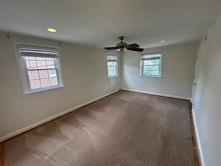 1524 Knox Rd — Photo 10