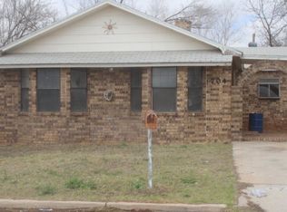704 NW Avenue A, Andrews, TX 79714