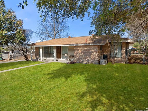 2nd image of 4403 Diamondhead Dr