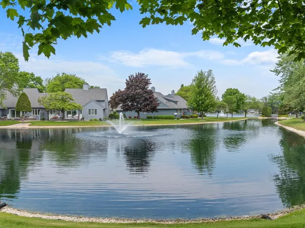 10109 North Gettysburg COURT, Mequon, WI 53092