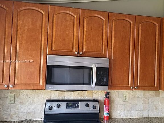 2nd image of 3205 NW 203rd St