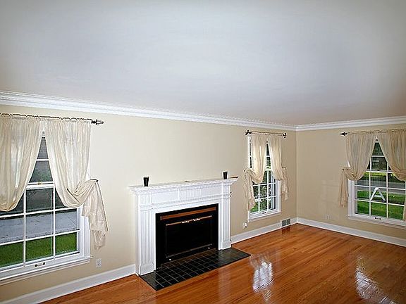 Living room with fireplace