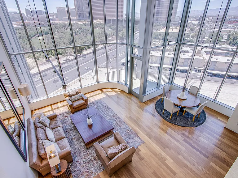 360 E Desert Inn Rd #1008 — Photo 13