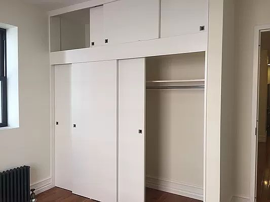 3rd image of 35 Eastern Pkwy APT 6C