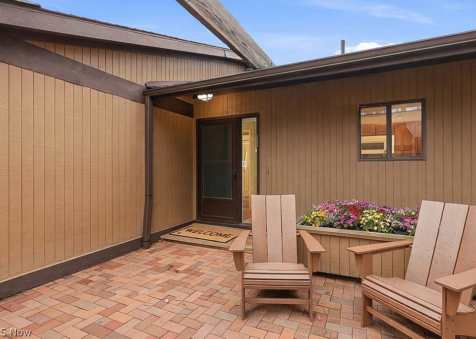 1st image of 17640 Walnut Trl