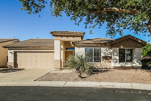 3430 N Saffron Photo 1