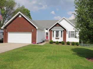 504 Pawnee Dr, Lawrenceburg, KY 40342