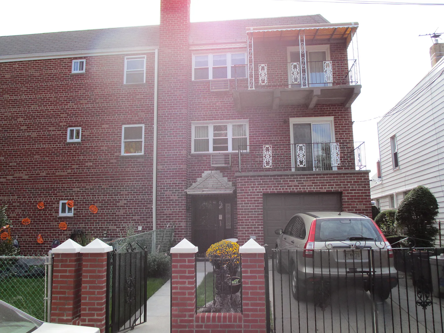 7546 Furmanville Ave photo 1