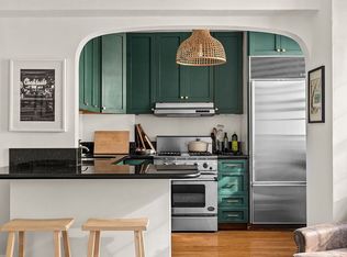 102 E 22nd St APT 9H, Manhattan, NY 10010