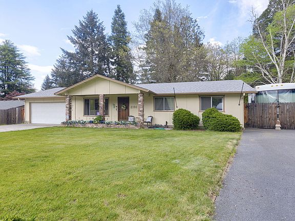 2nd image of 2191 Mayfield Dr