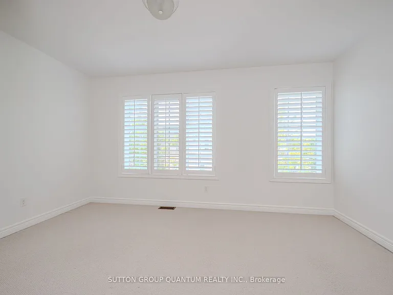 4304 Ingram Cmn — Photo 14