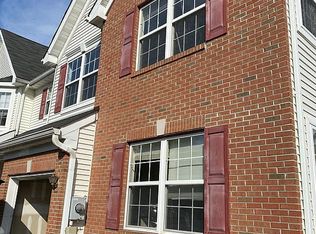 402 Birch Ct, New Brunswick, NJ 08901