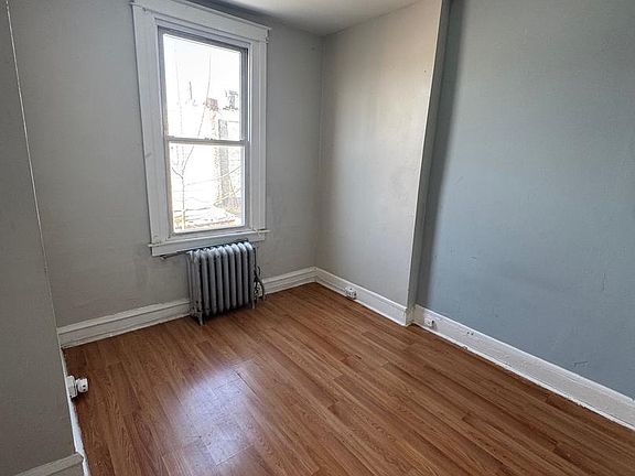 4th image of 3044 Rorer St