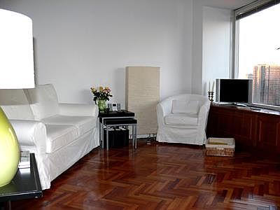 4th image of 150-156 W 56th St #4706