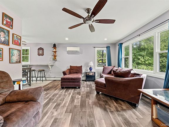 5th image of 121 Hammond Road