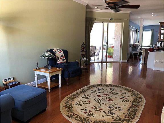 5th image of 8170 Wild Oaks Cir