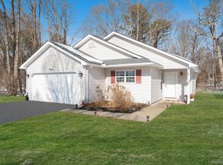 2 Greenbriar Court #2, Middle Island, NY 11953