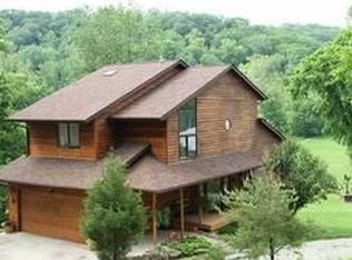3700 Hurricane Creek Rd, Winfield, WV 25213