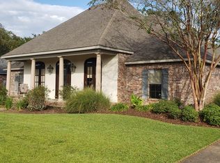 6429 Bayou Crossing Dr, Alexandria, LA 71303