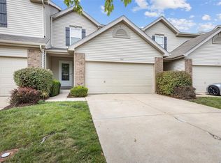343 Wild Oak Dr, O'Fallon, MO 63368