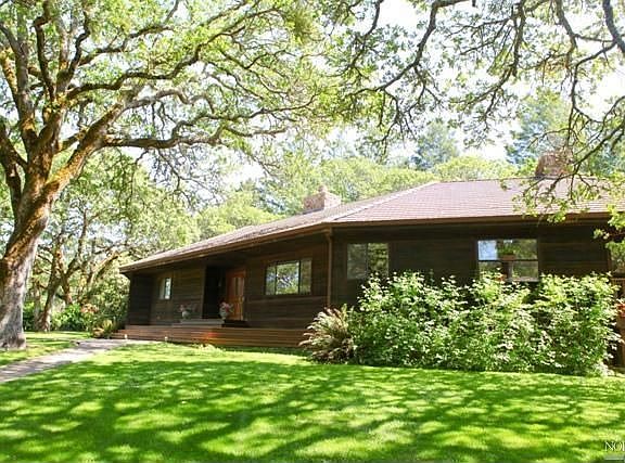 2nd image of 8742 Summerhill Ln