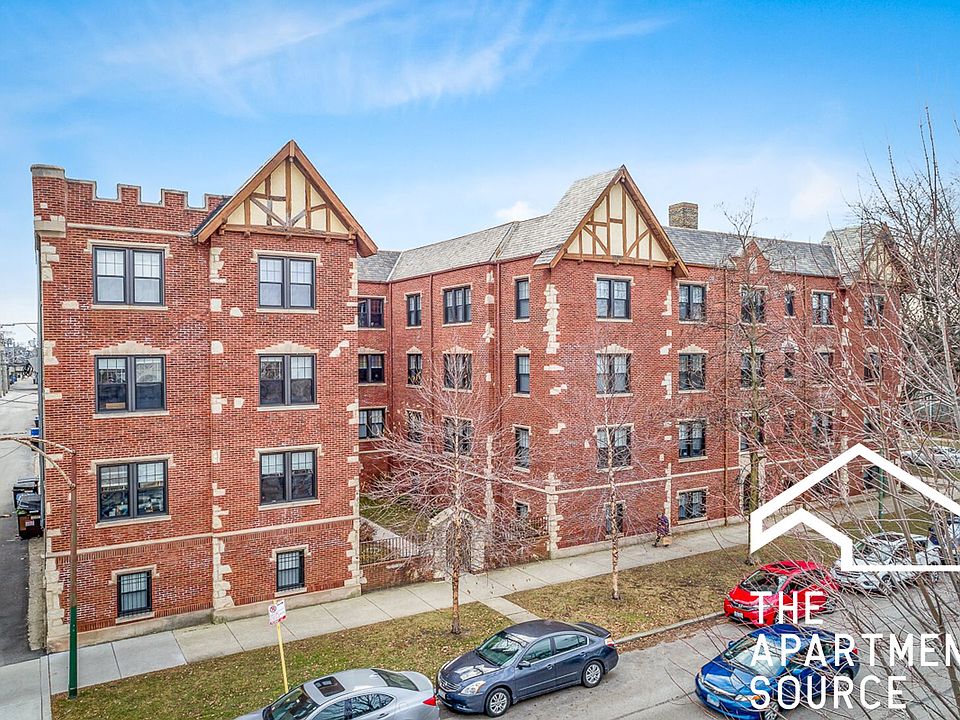 1st image of 1821 1/2 W Leland Ave #3W