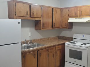 1400 W Academy St #8, Winston Salem, NC 27103