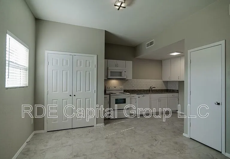 3025 Sappington Pl #FT — Photo 5