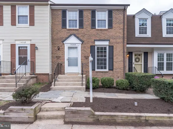 14365 Watery Mountain Ct, Centreville, VA 20120