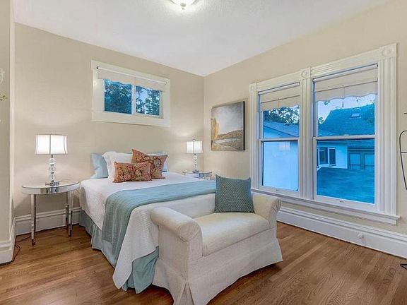 3rd image of 11 Peralta Ave APT 3