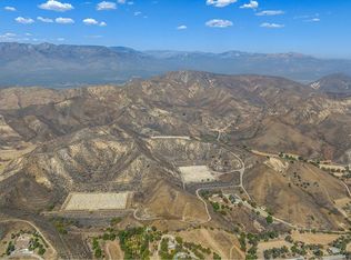 8765 Waters Rd, Moorpark, CA 93021