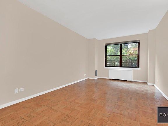 4th image of 1222 2nd Ave #2D