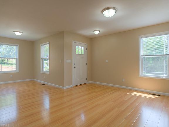 2nd image of 223 Cowan St